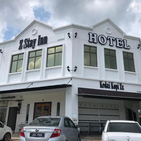 Oyo 90506 Z Stay Inn Hotel Simpang Renggam Buitenkant foto